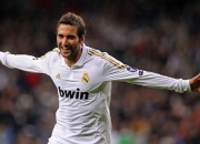 萨拉赫与80激战曼联分钟，晋级下一阶段胜负难料！，蒂姆焦点对战全场沸腾不已